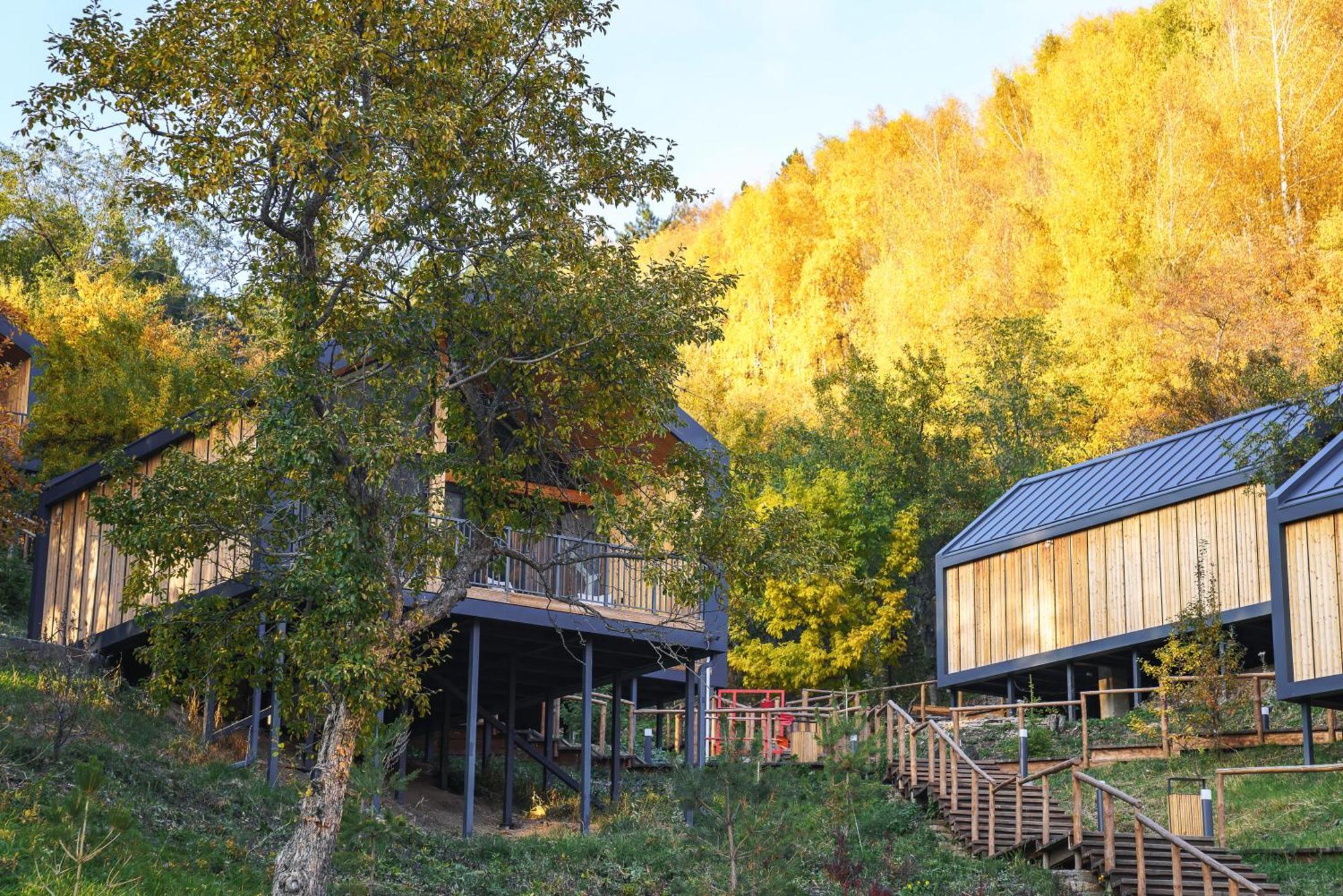 Qazaq Auyl Eco Hotel Almaty Bagian luar foto