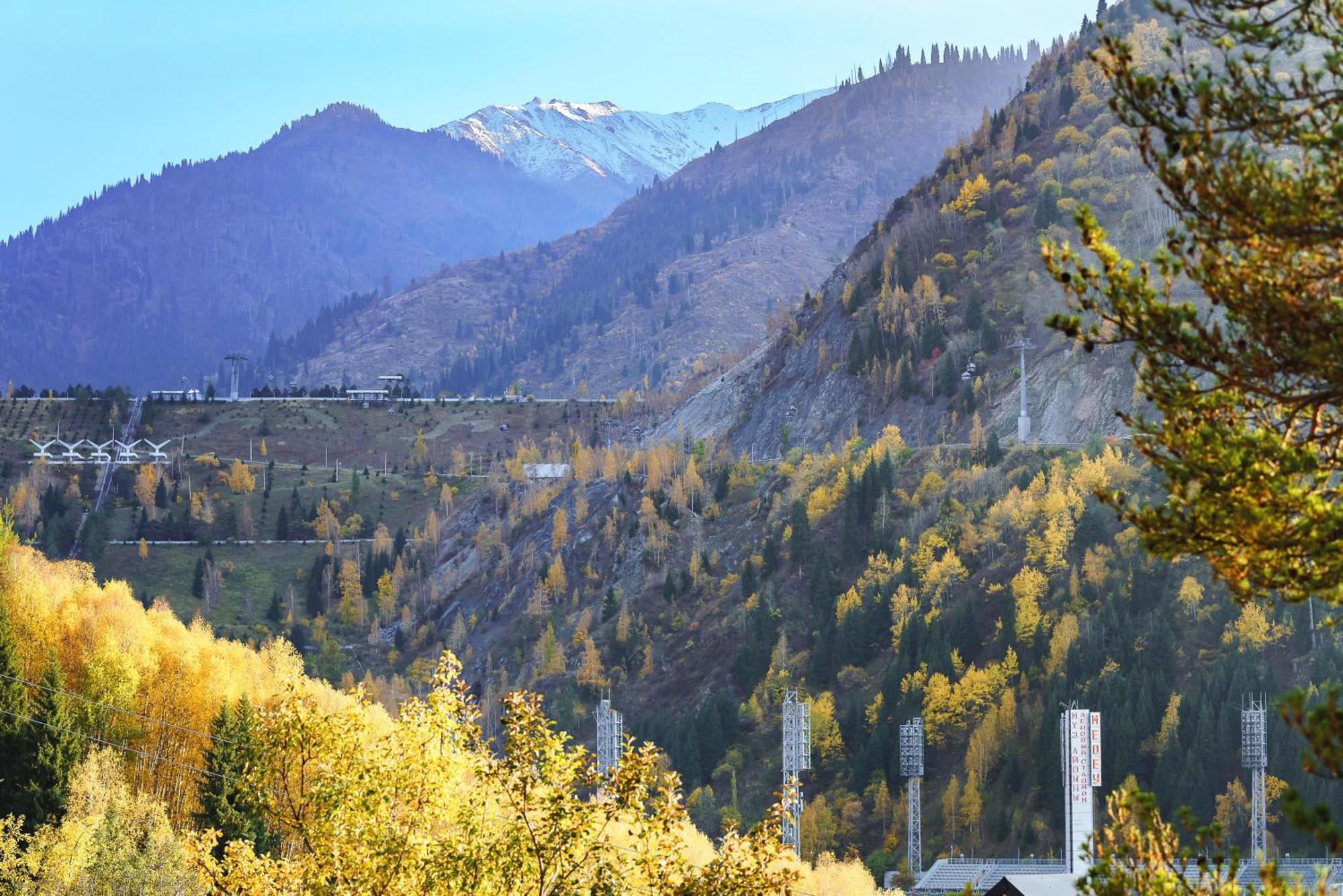 Qazaq Auyl Eco Hotel Almaty Bagian luar foto