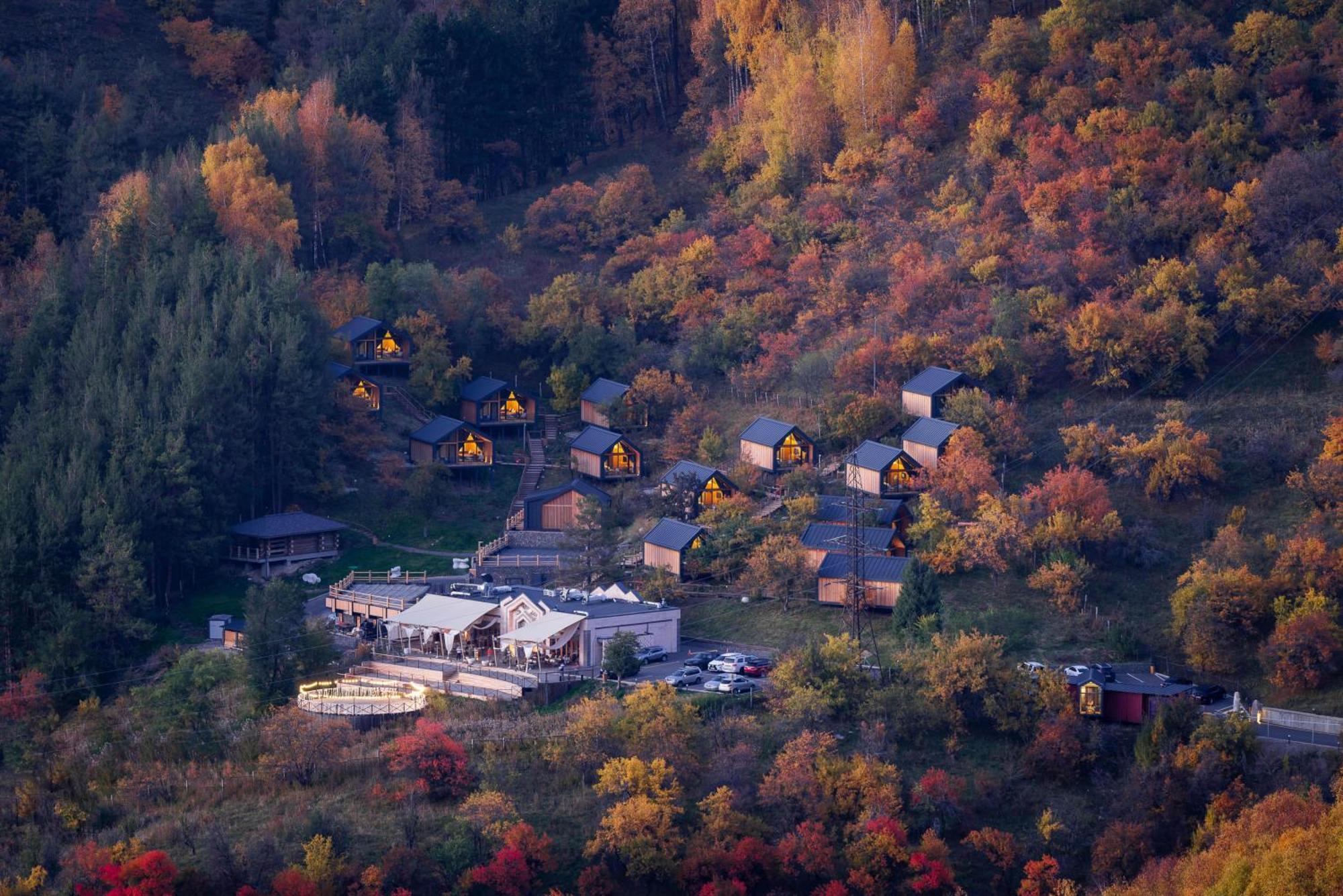 Qazaq Auyl Eco Hotel Almaty Bagian luar foto